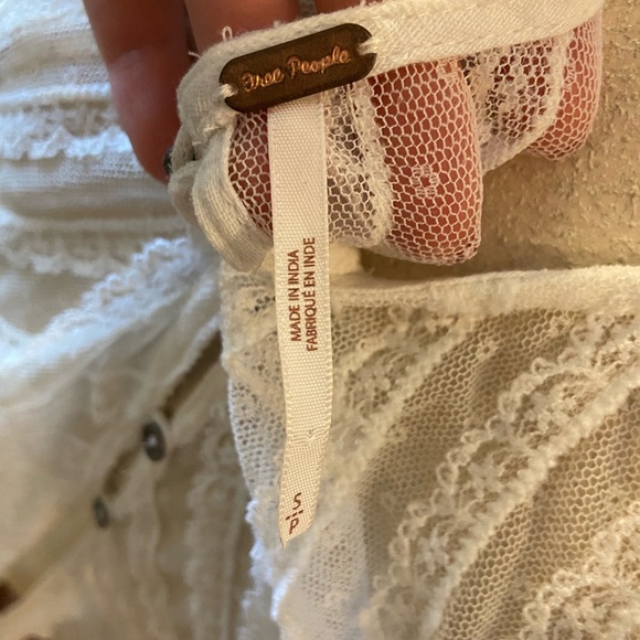 FREE PEOPLE white lace top small - Picture 12 of 13